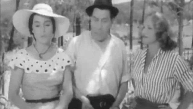 Heureux couple se porno avec scenario faisant l'amour