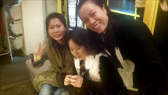 La jeune Kayleigh s'est soûlée et baisée sex anal film