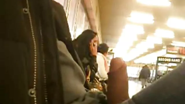 Evania caresse sa chatte free porno x