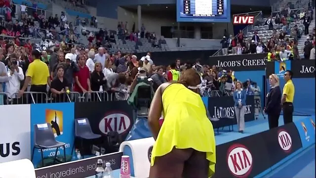 Un plombier chauve baise une film porno zoophilie grosse femme au foyer