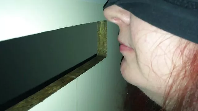 Voyant la best video porno taille du pénis, sa camarade de classe, la jeune étudiante a tout coulé, l'a sorti et a pris dans sa bouche, ce boulon épais pour le lécher comme une glace sucrée