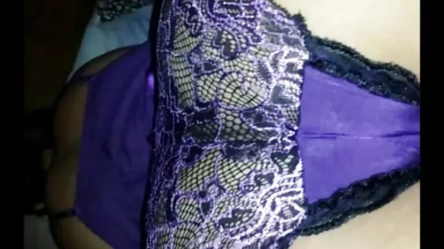 Le gars film promo xxx a invité la fille chez lui pour un dîner romantique, mais la fille ne savait pas que le gars avait des intentions complètement différentes