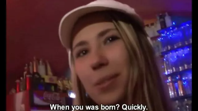 Brunette aux gay porno gratuit gros seins baise bien